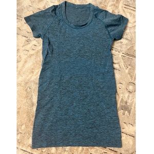 Lululemon Swiftly Tech Short Sleeve Crew, Capri